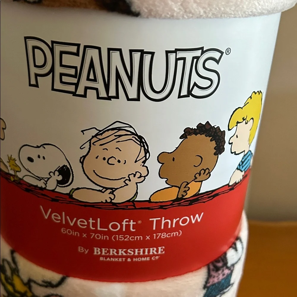 Peanuts Pink Plush Throw Blanket with Woodstock & Friends